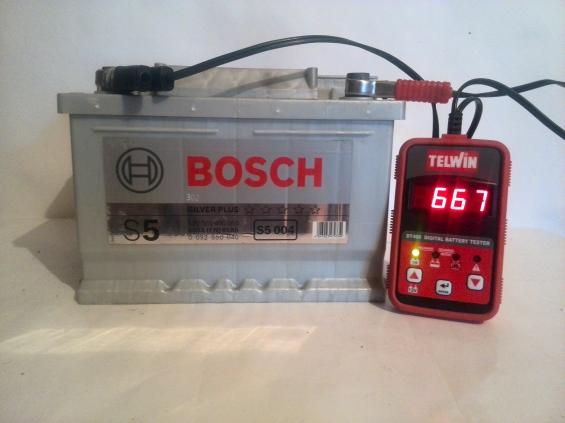 Аккумулятор Б/У Bosch Silver S5 004 (61 А/ч, 667А) Обратная (R+), низкий корпус LB2 для BMW 3 (E90), Audi A4 (B8) Аккумулятор Б/У Bosch Silver S5 004 (61 А/ч, 667А) Обратная (R+), низкий корпус LB2 для BMW 3 (E90), Audi A4 (B8)