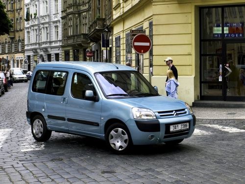 I Рестайлинг 2002 - 2012