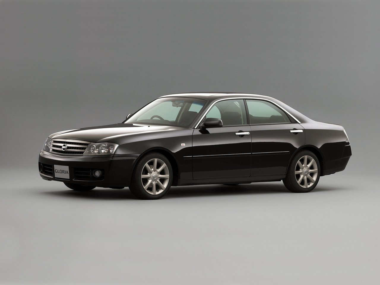 XI (Y34) 1999 - 2004