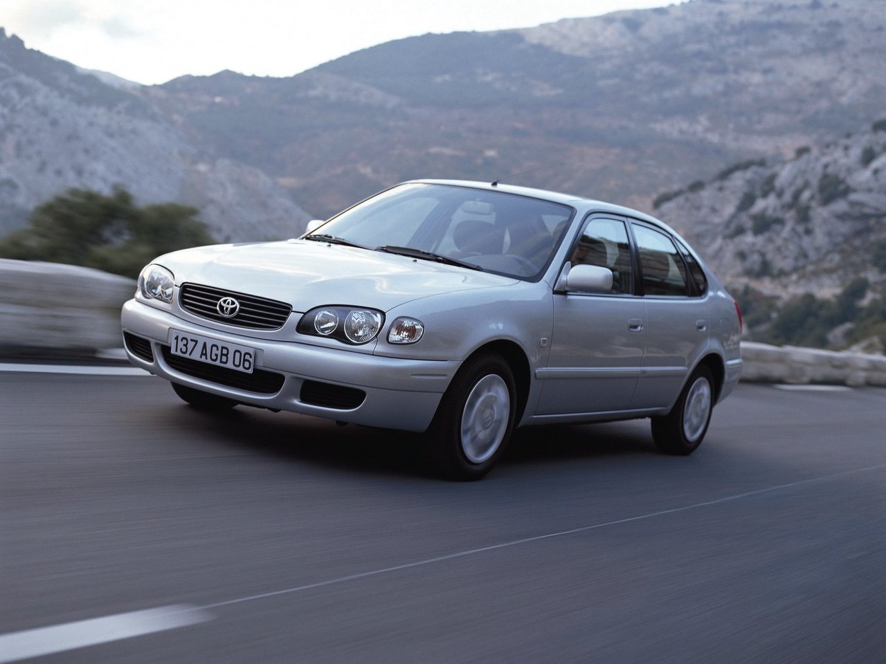 VIII (E110) Рестайлинг 1999 - 2002