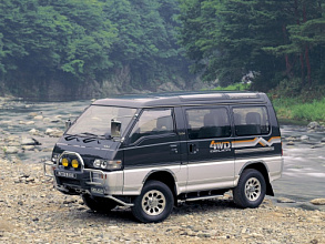 Аккумуляторы для Легковых автомобилей Mitsubishi (Митсубиси) Delica III 1986 - 1993