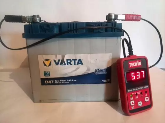 Аккумулятор Б/У Varta D47 JIS (60 A/h), 537A R+ 560 410 054